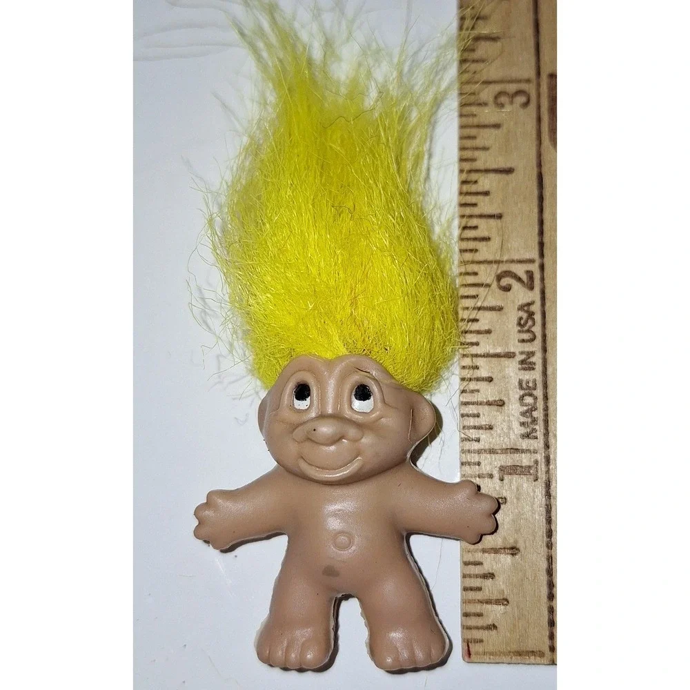 Vintage 1989 Dam Troll Doll Yellow Hair 3 Inch Collectible PVC Figure Retro‎ Toy